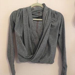 Ivivva Athletica Four Count Shrug Wrap (10)